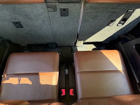 Used 2017 Toyota 4Runner Limited AWD/4WD image 33