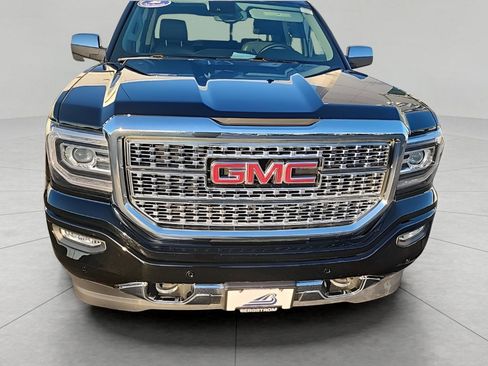 Used 2017 GMC Sierra 1500 Denali w/ Denali Ultimate Package image 3