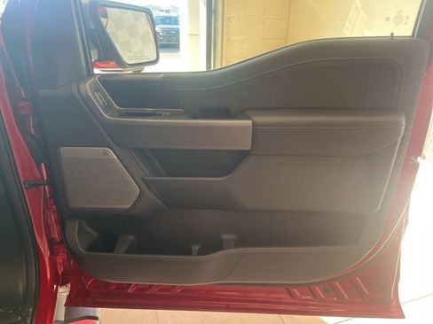 New 2025 Ford F150 Lariat w/ Equipment Group 502A High image 28