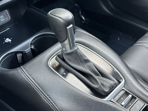 New 2026 Honda HR-V EX-L image 18