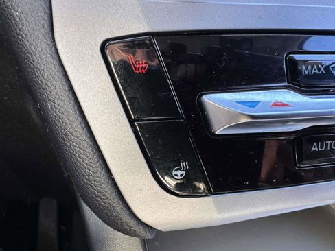 Certified 2022 Ford Explorer XLT w/ Equipment Group 202A image 25