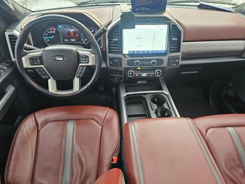 Certified 2022 Ford F350 Platinum w/ Tremor Off-Road Package image 15