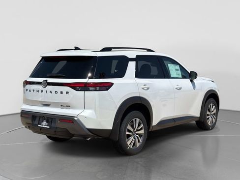 New 2026 Nissan Pathfinder SL AWD/4WD image 4