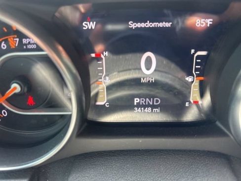 Used 2020 Jeep Gladiator Sport w/ Quick Order Package 24S AWD/4WD image 14