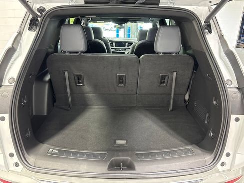 Used 2023 Buick Enclave Essence w/ Experience Buick Package AWD/4WD image 44