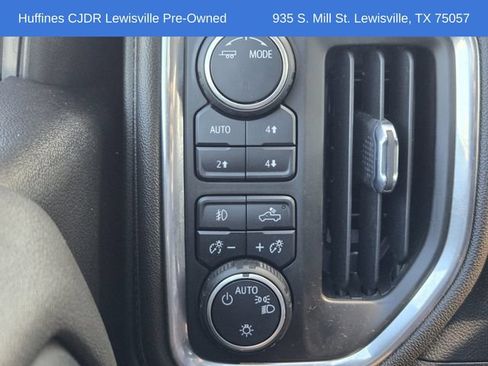 Used 2021 Chevrolet Silverado 1500 LT Trail Boss w/ Bed Protection Package AWD/4WD image 29