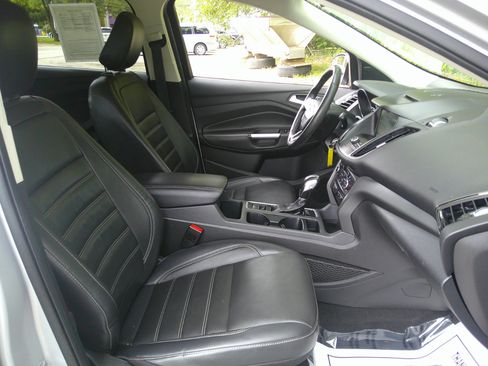 Used 2018 Ford Escape SEL image 44