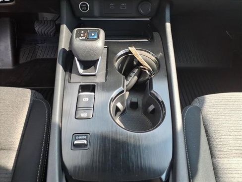 Used 2021 Nissan Rogue SV FWD image 52