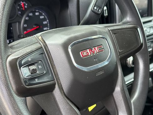 Used 2020 GMC Sierra 1500 4x4 Crew Cab w/ Sierra Value Package image 29