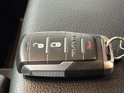 Used 2023 RAM 1500 Big Horn image 36