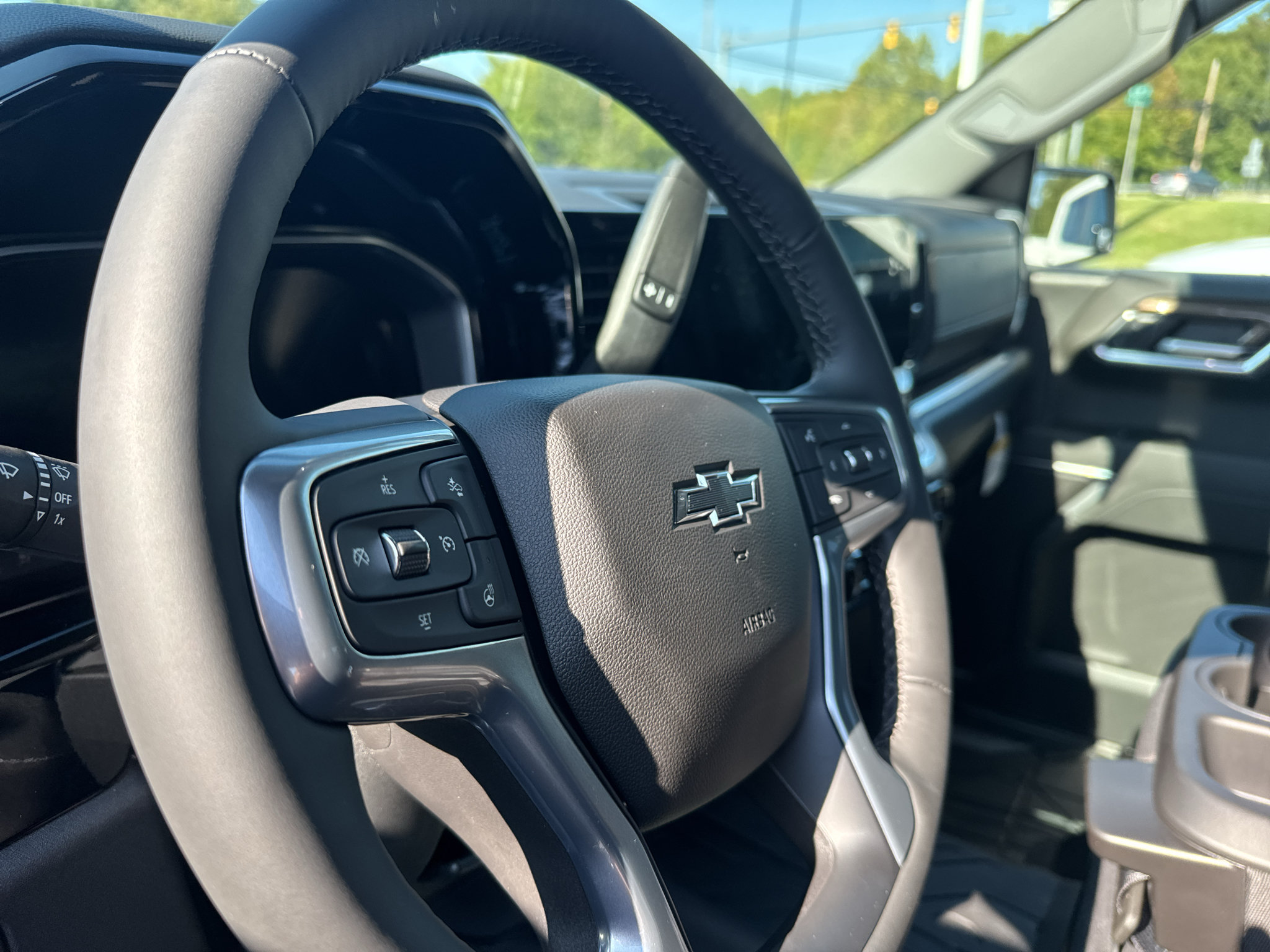 New 2026 Chevrolet Silverado 1500 RST w/ RST Select Package AWD/4WD image 16