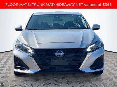 Used 2023 Nissan Altima 2.5 SL image 2