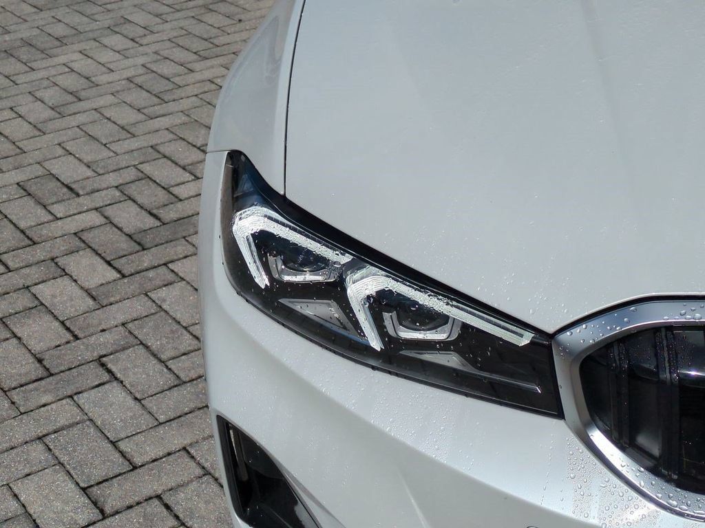 New 2026 BMW 330i Sedan w/ Convenience Package RWD image 10