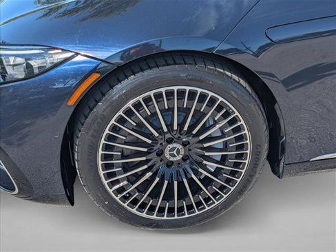 Used 2024 Mercedes-Benz EQS 580 4MATIC Sedan image 24