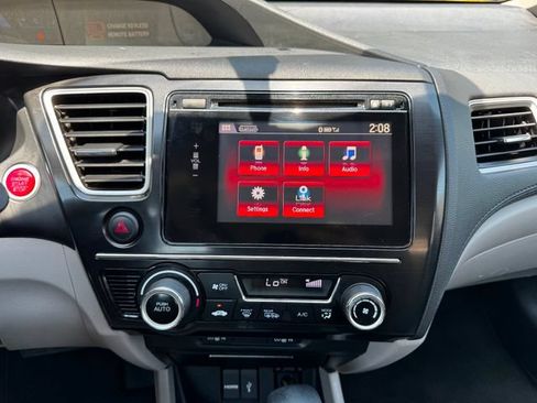 Used 2015 Honda Civic EX-L image 28