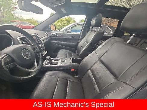 Used 2018 Jeep Grand Cherokee Limited w/ Luxury Group II AWD/4WD image 4