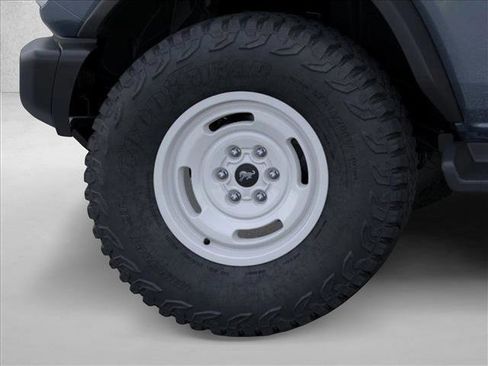 New 2025 Ford Bronco Heritage Edition image 19