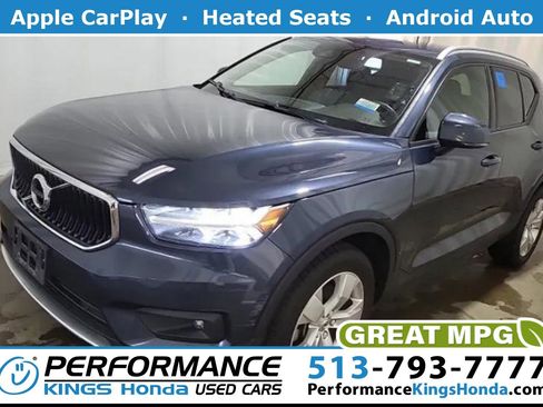 Used 2021 Volvo XC40 T5 Momentum AWD/4WD image 1