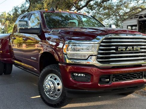 Used 2023 RAM 3500 Limited AWD/4WD image 9