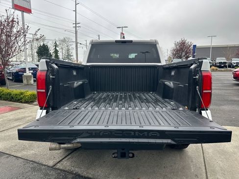 Used 2024 Toyota Tacoma TRD Off-Road image 25