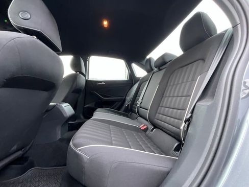 Used 2023 Volkswagen Jetta Sport image 12