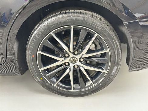 Used 2022 Toyota Camry SE FWD image 34