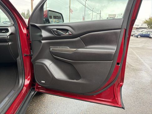 Used 2017 GMC Acadia SLT image 22