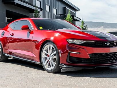 Used 2021 Chevrolet Camaro SS w/ Wild Cherry Design Package 2