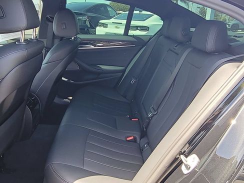 Used 2023 BMW 530e w/ M Sport Package RWD image 26