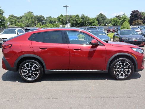 Used 2026 BMW X2 xDrive28i AWD/4WD image 4