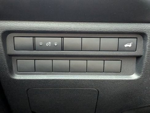 Used 2024 Mitsubishi Outlander SEL FWD image 34