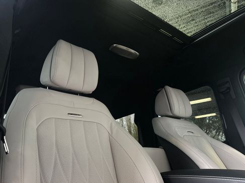 Used 2025 Mercedes-Benz G 63 AMG 4MATIC image 11