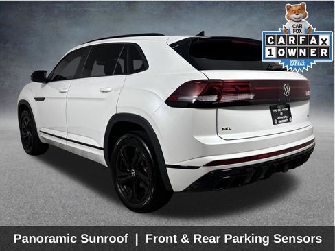 Used 2025 Volkswagen Atlas Cross Sport SEL R-Line image 6