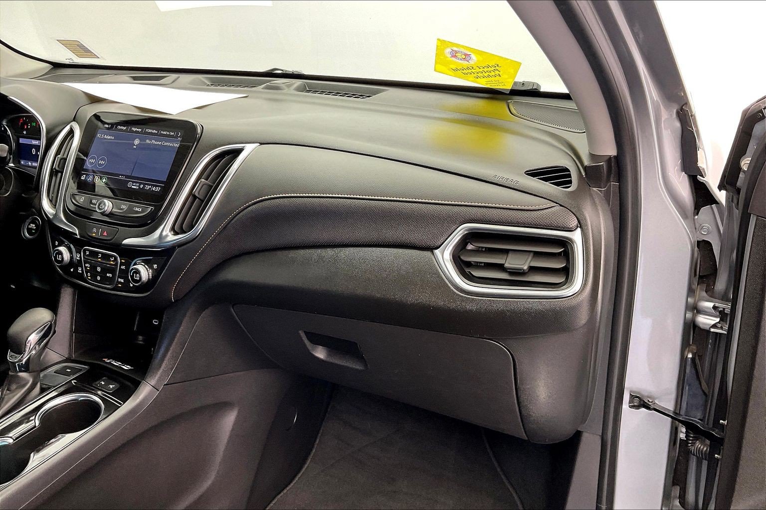 Used 2023 Chevrolet Equinox Premier AWD/4WD image 15