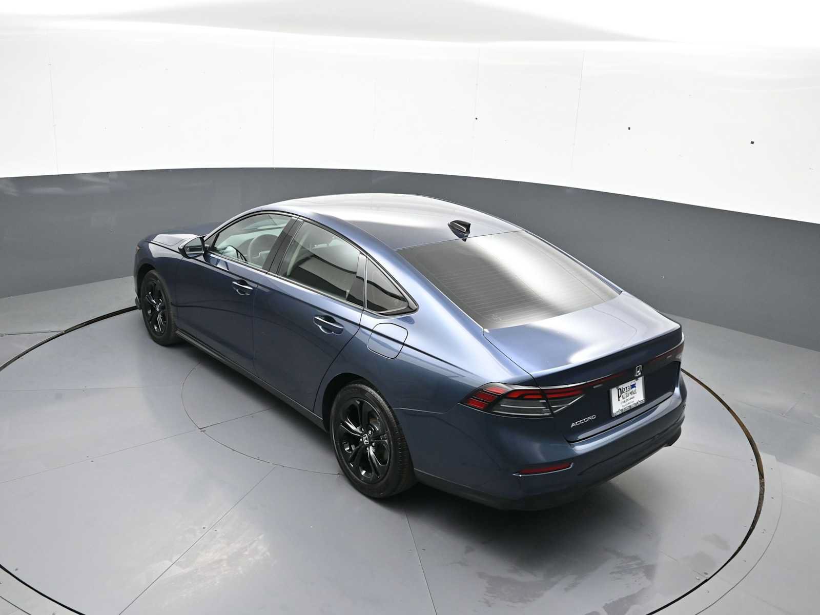 Used 2025 Honda Accord SE image 39