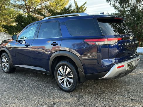 Certified 2022 Nissan Pathfinder SL image 8