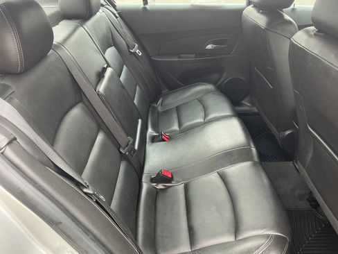 Used 2014 Chevrolet Cruze LT image 11