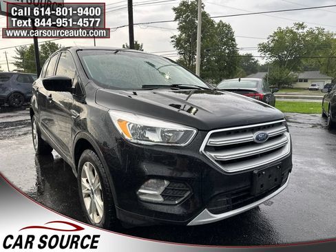 Used 2017 Ford Escape SE AWD/4WD image 12