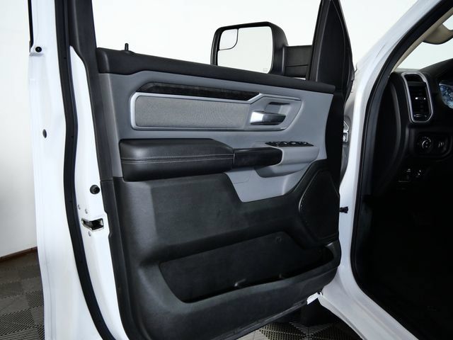 Used 2020 RAM 1500 Big Horn AWD/4WD image 17