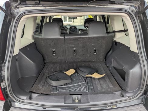 Used 2015 Jeep Patriot High Altitude image 15