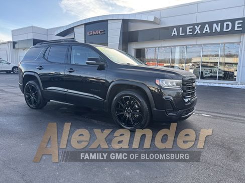 Used 2021 GMC Acadia SLE w/ Driver Convenience Package image 1