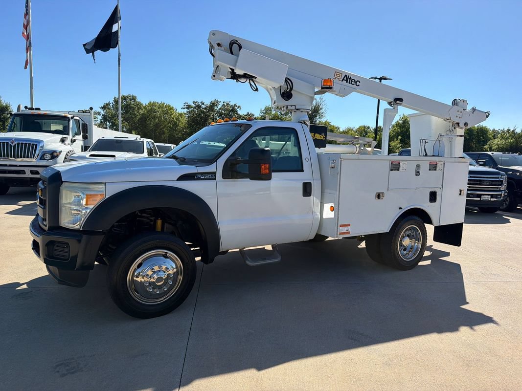 Used 2012 Ford F450 XL w/ PWR Equipment Group RWD image 2
