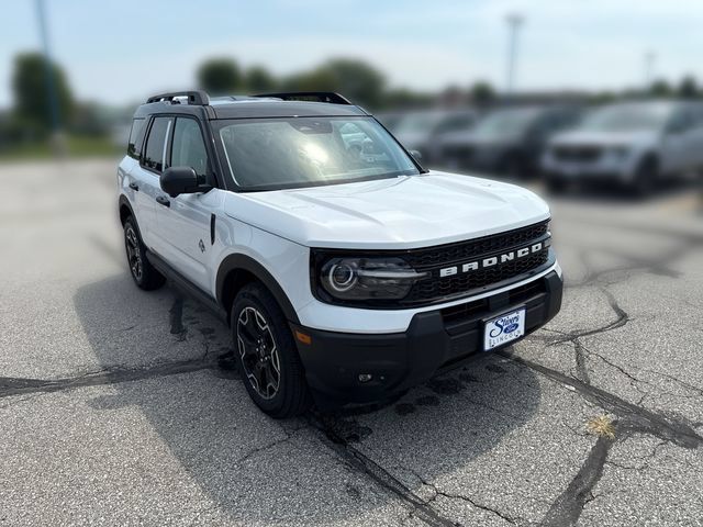 New 2026 Ford Bronco Sport Outer Banks w/ Outer Banks Tech Package+ AWD/4WD image 3
