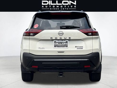 Used 2023 Nissan Rogue SV w/ SV Premium B Package AWD/4WD image 5