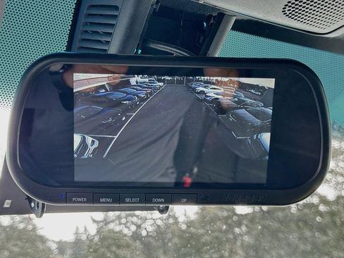 Used 2019 Mercedes-Benz Sprinter 144 image 12
