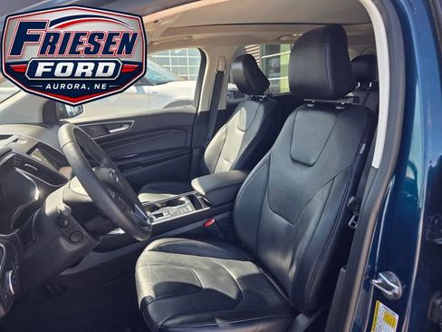 Used 2020 Ford Edge Titanium w/ Equipment Group 301A AWD/4WD image 14