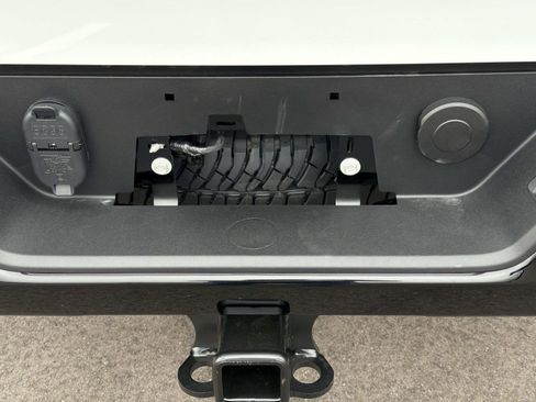 New 2026 Chevrolet Silverado 2500 Custom w/ Custom Convenience Package image 9