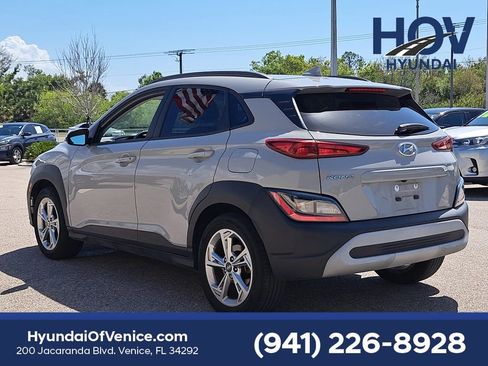 Used 2022 Hyundai Kona SEL w/ Convenience Package image 9