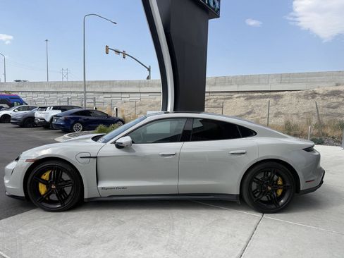 Used 2021 Porsche Taycan Turbo AWD/4WD image 5