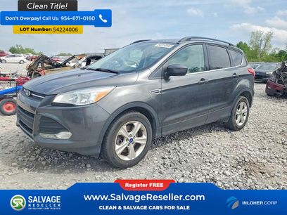 Used 2016 Ford Escape SE w/ Equipment Group 201A